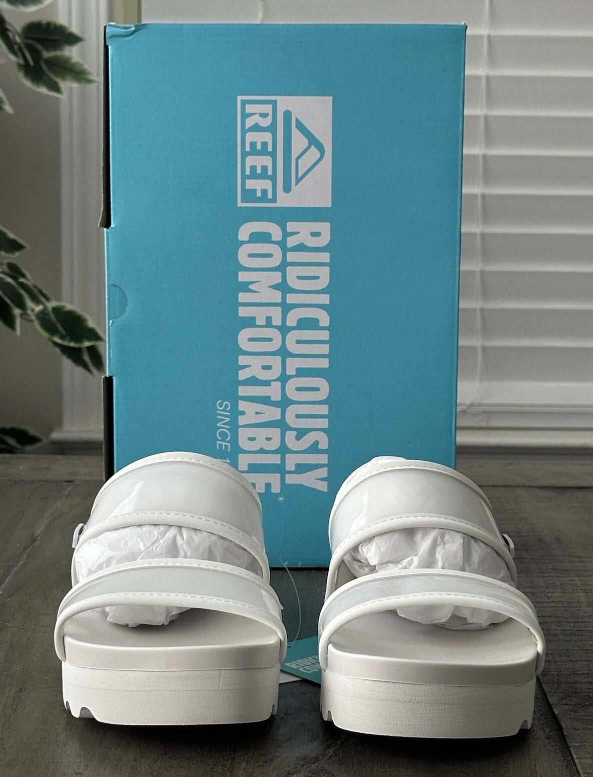 Reef Women's US 8 Vista Hi-Energy Cloud Transparent Slides, Style # CJ6852