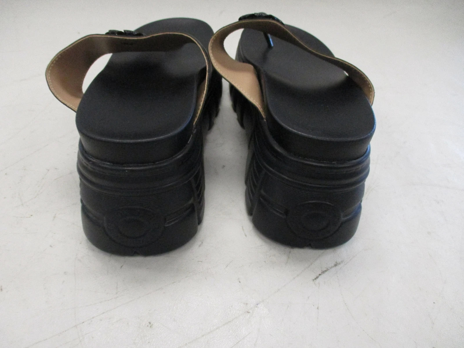 FASHION WOMENS PLATFORM FLIP FLOP SANDALS SIZE 8 BLACK LPN-PM-BJ0382763