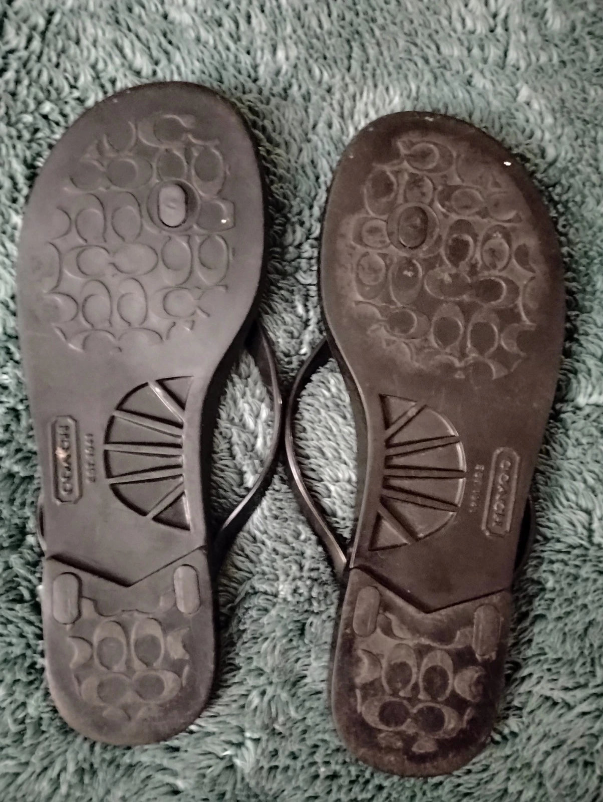 COACH Flip Flops Sandals Shoes Women's Size 6