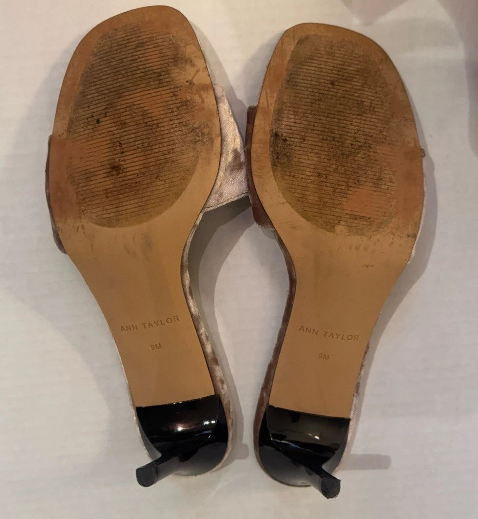 Ann Taylor Women’s Velvet Mule Sandals 3” Stilettos Bronze Size 9, Spring Sexy