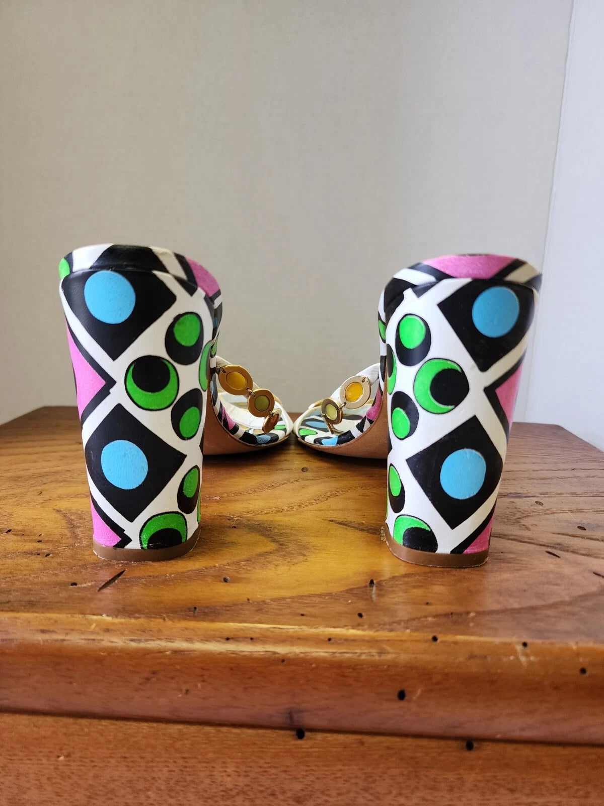 giuseppe zanotti For Vicini NEW SZ 8 Handpainted Embellished Sandals