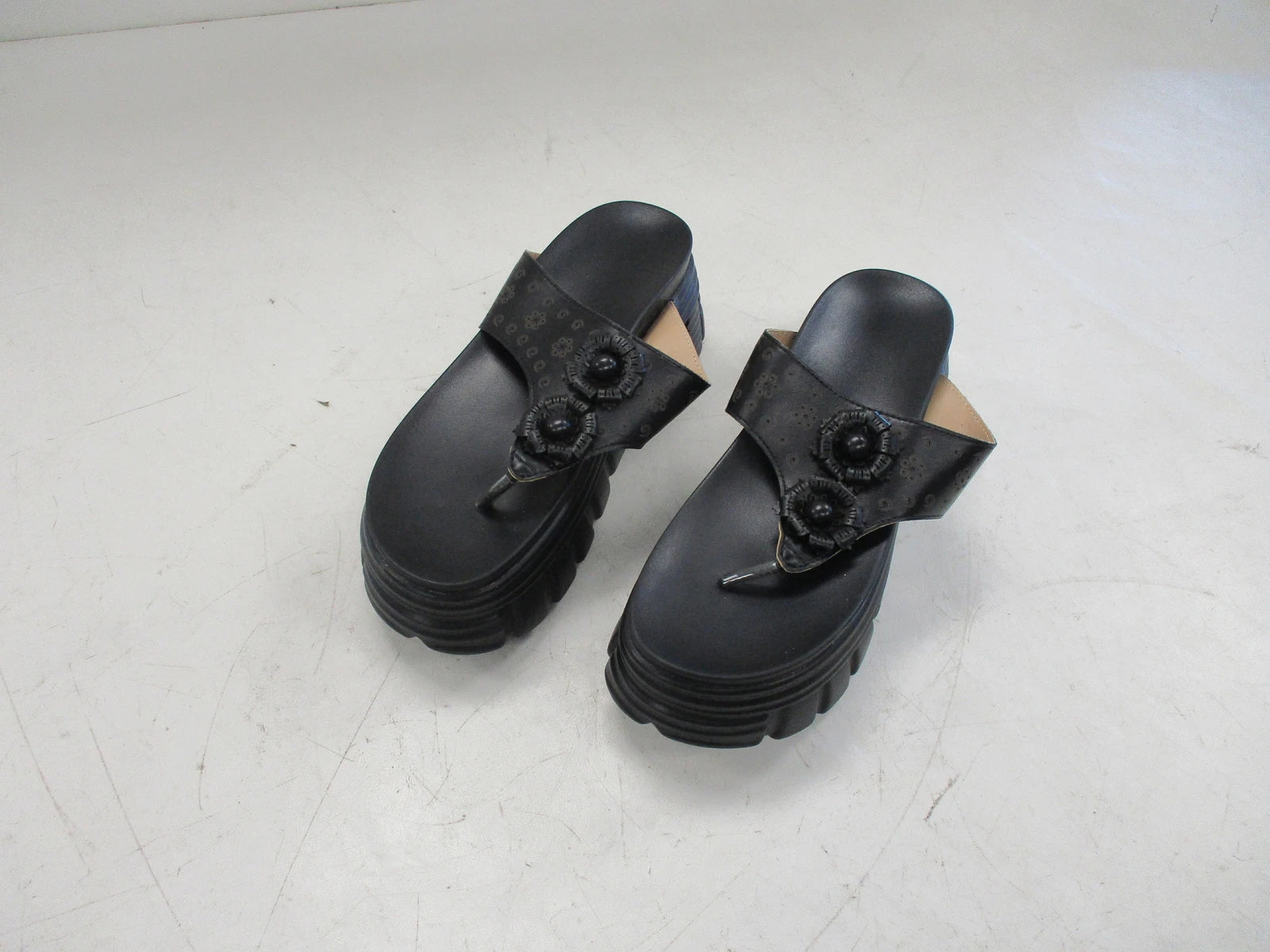 FASHION WOMENS PLATFORM FLIP FLOP SANDALS SIZE 8 BLACK LPN-PM-BJ0382763