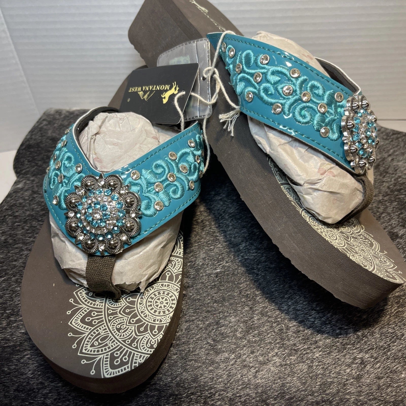 Montana West Teal Scroll Rhinestones/Studs Western Style Wedge Sandals Sz11-11.5