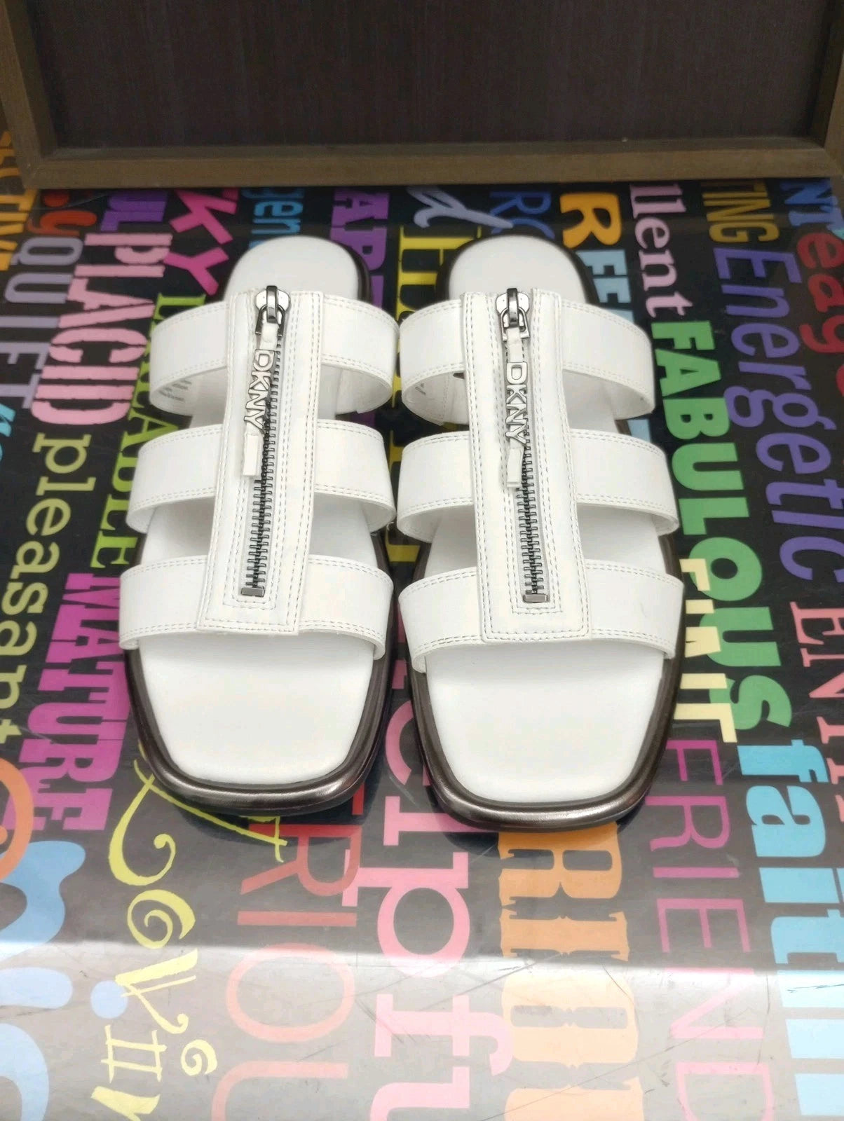 Tommy Hilfiger White Zipper-top Sandals Sz9.5