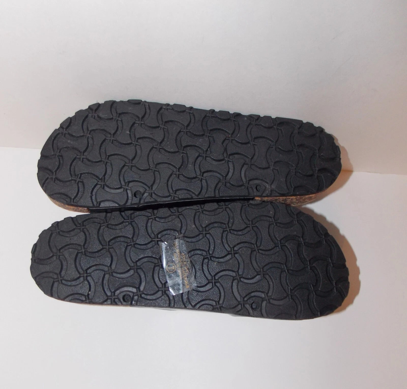 Buckle Style Slip on Slide Sandals Ladies Size 7M Black