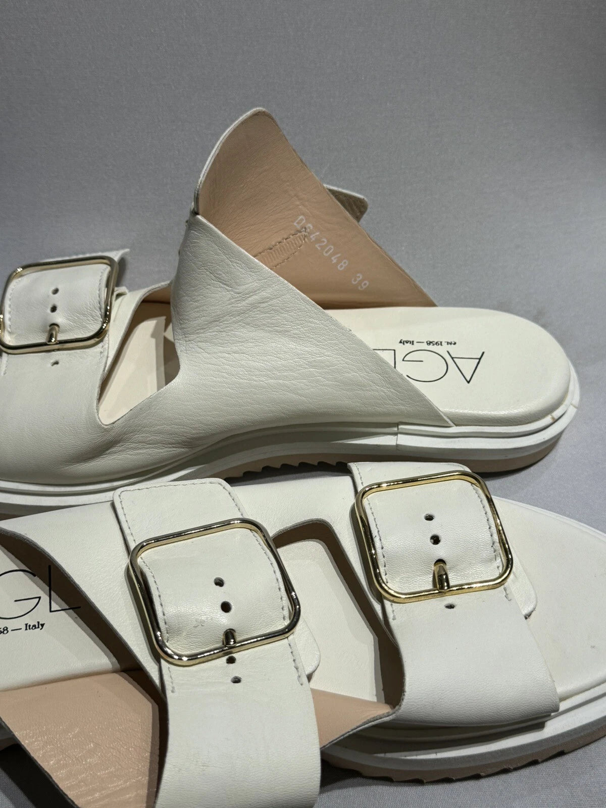 New Women's AGL Off White Sabina Leather Buckle Slide Sandals 39 EUR US 8-8.5