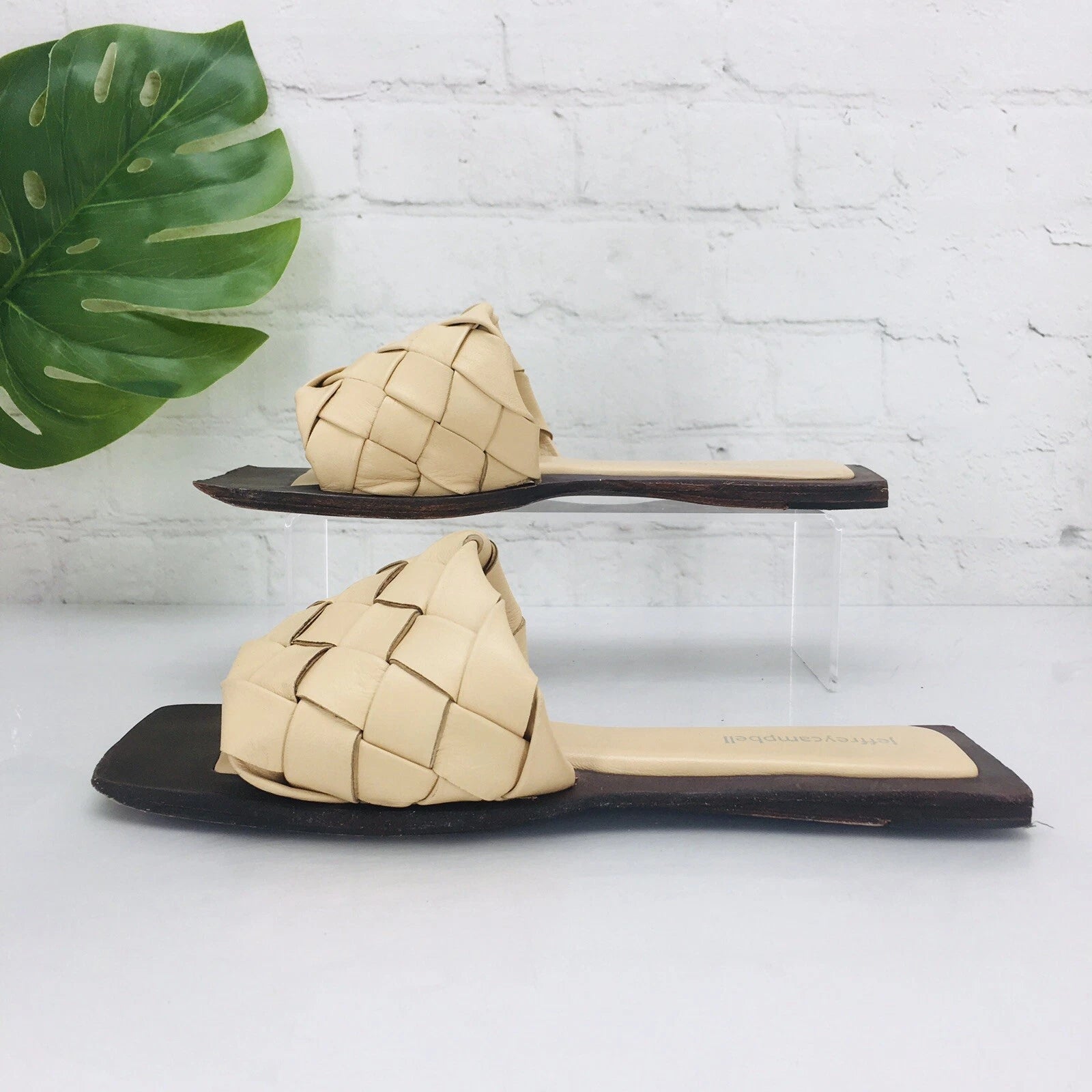 Jeffrey Campbell Womens Sandal Size 9/40 Costello Tan Woven Leather Slide