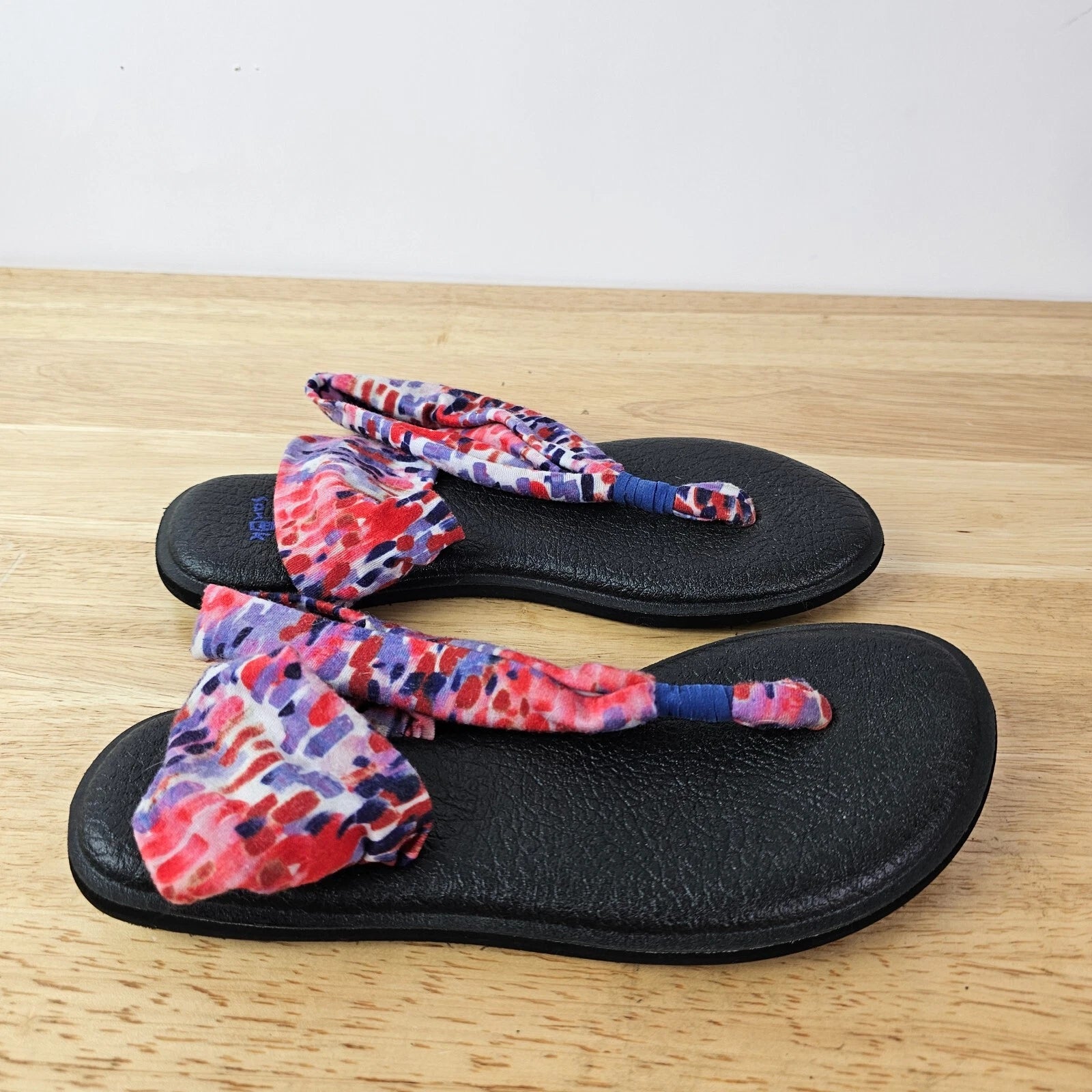 Sanuk Women's Yoga Mat Sling Flip Flops Sandals US Size 6 Style 1013154 Pink