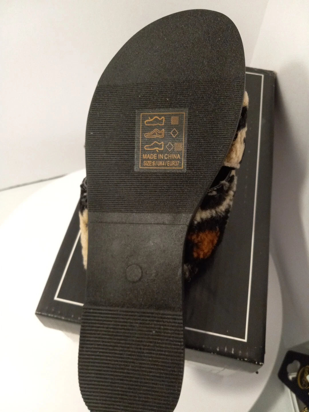 Qupid Karzen 36  Style Woman Leopard Sandals  various Size available