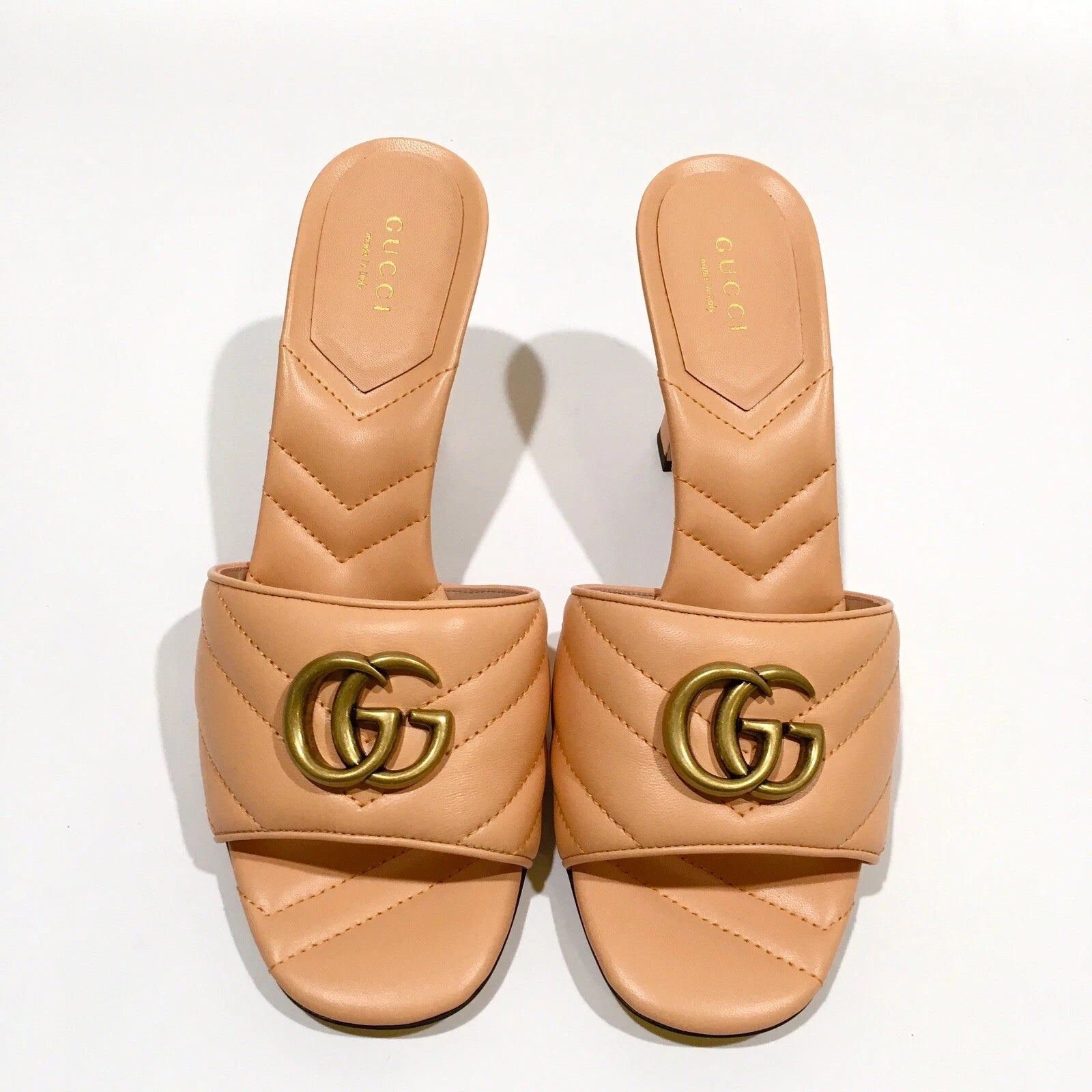GUCCI GG MARMONT QUILTED LEATHER MULE SANDAL -PEACH -US 8.5 -NEW