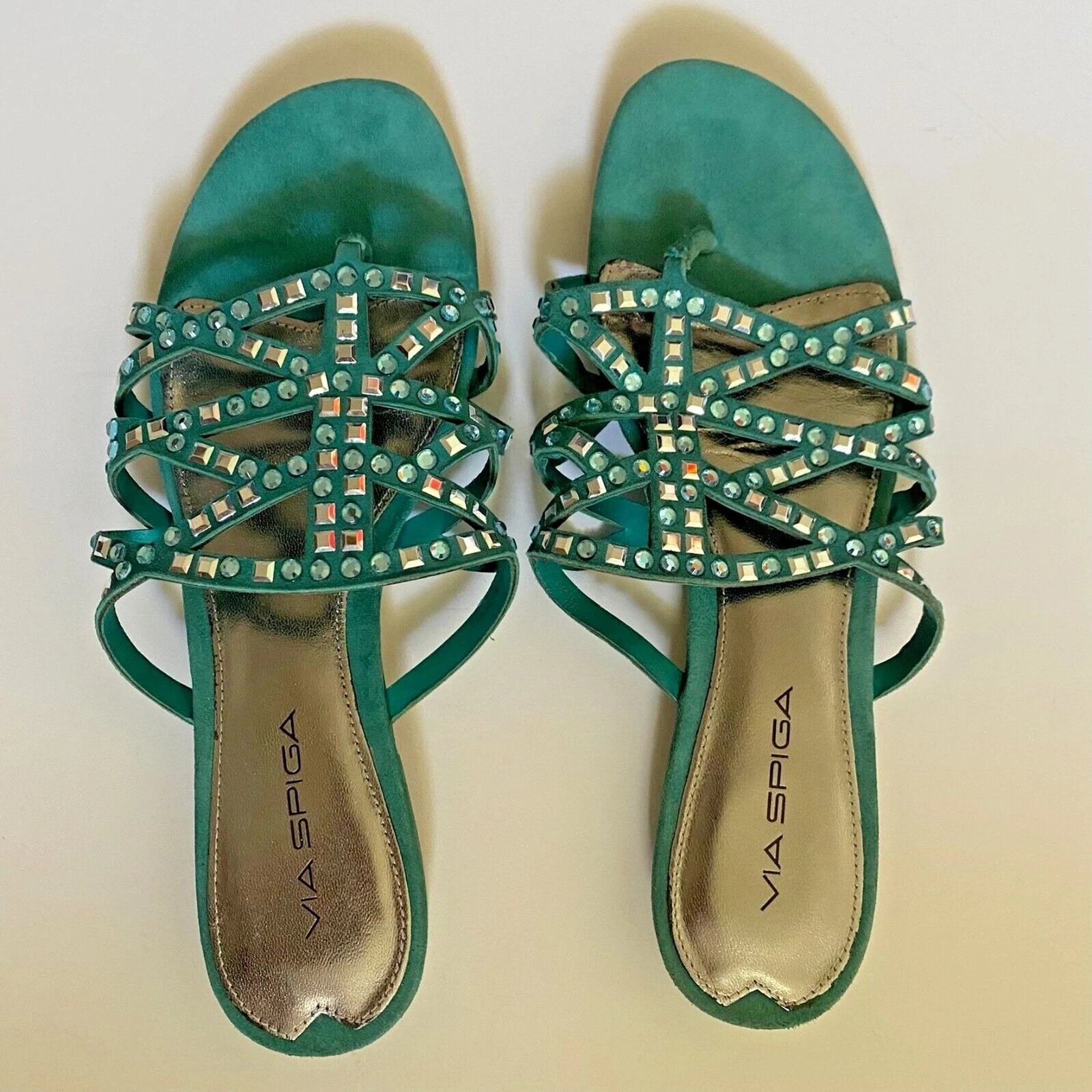 VIA SPIGA DUSTIN Green Suede Jeweled Designer Fashion Thongs Sandals 7.5/ $155