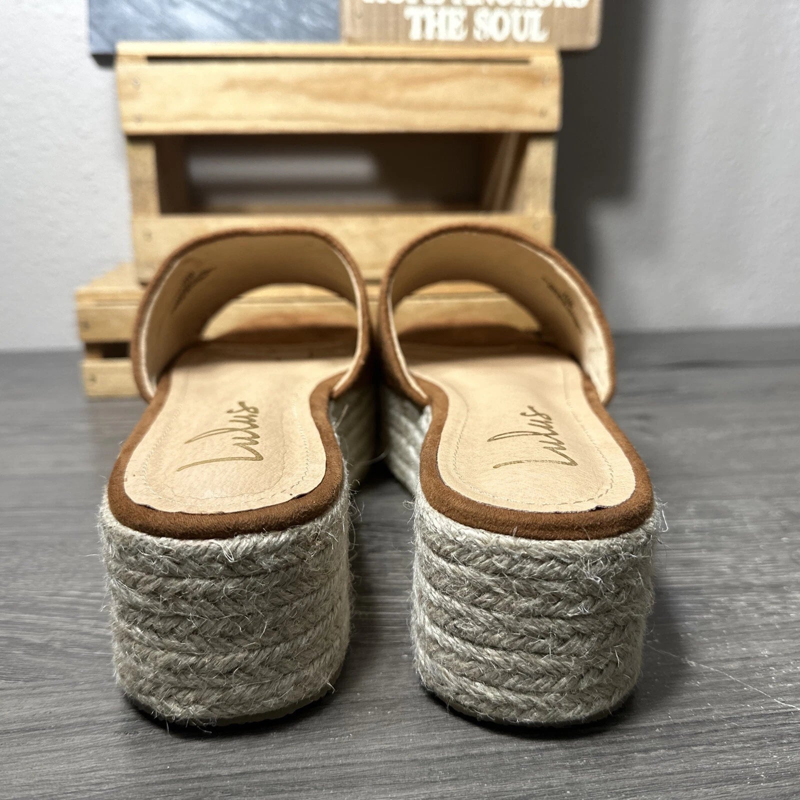 Lulu’s Rust Faux Suede Espadrille Platform Wedge Slides Sandals 10 PreOwned