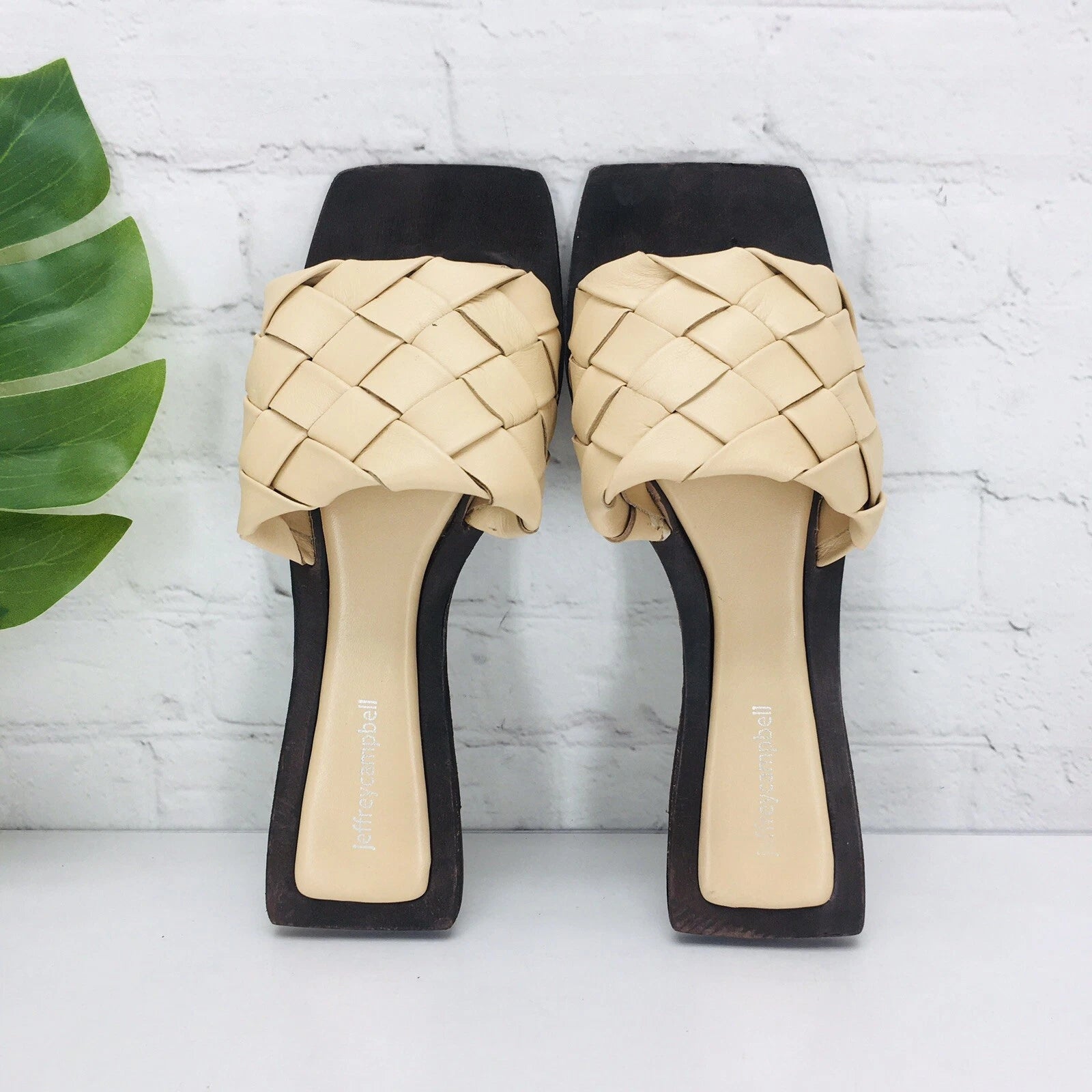 Jeffrey Campbell Womens Sandal Size 9/40 Costello Tan Woven Leather Slide