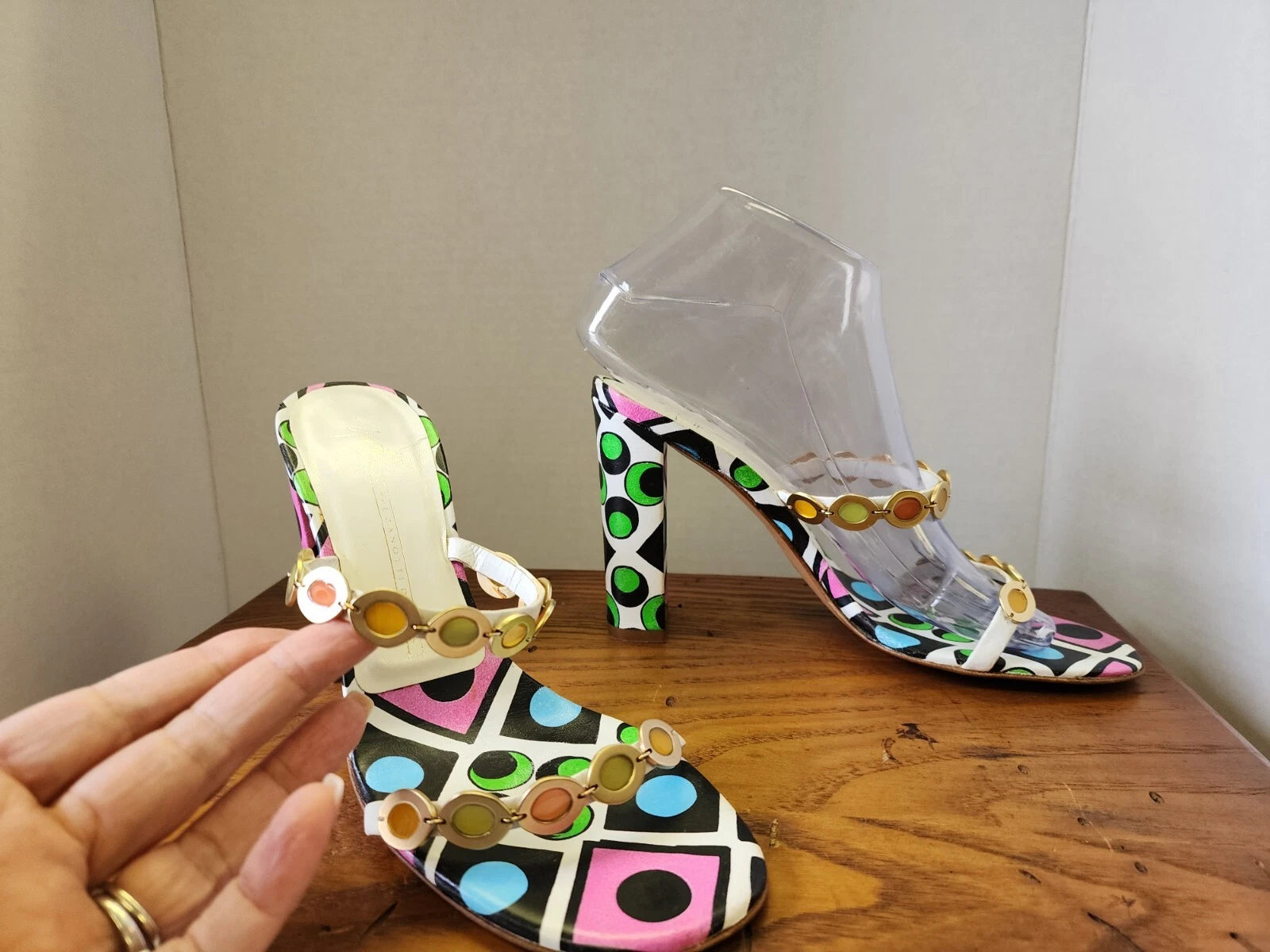giuseppe zanotti For Vicini NEW SZ 8 Handpainted Embellished Sandals