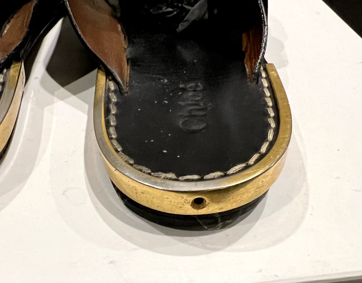 CHLOE Black Leather, 1 Buckle Slides, Sandals, Flats with Gold-tone Trim 36EU/5