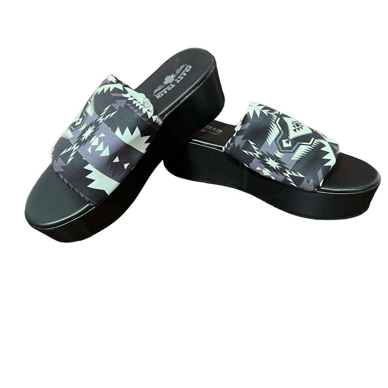 Crazy Train 90s Platty Aztec Bold Black & White Sandal Wedges Platform Slides 9