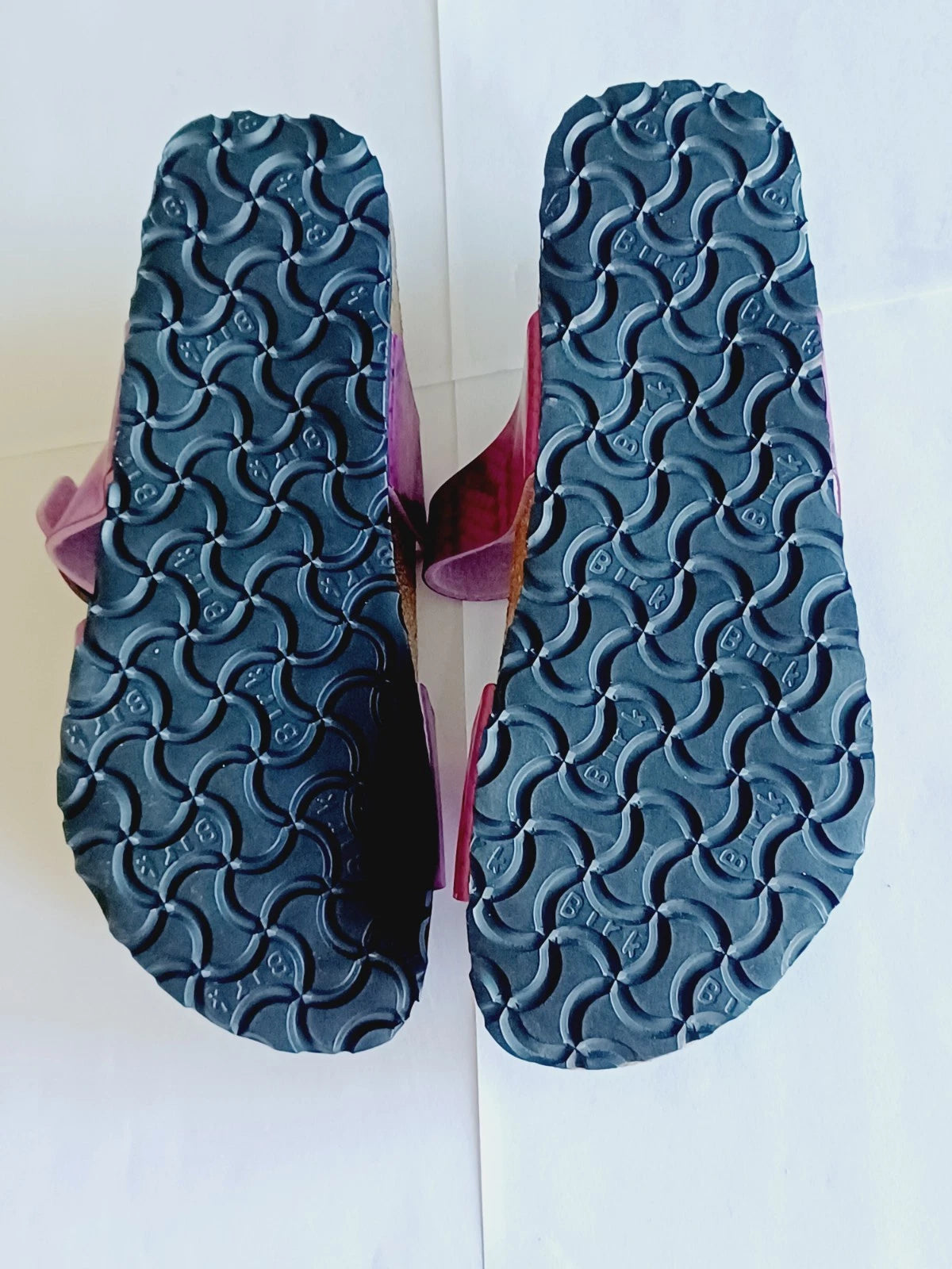 Birkenstock Birkis Sandals Women's 5 36 Purple Snakeskin Print Sandals Shoes