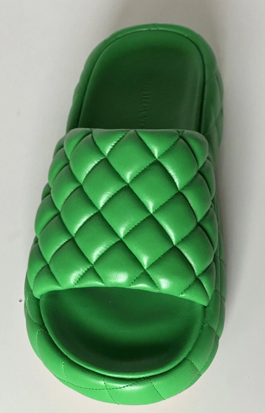 NIB $1450 Bottega Veneta Green Quilted Leather Padded Sandals 10 US 708885 IT