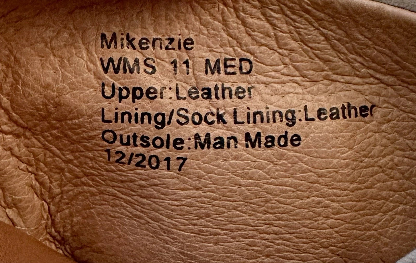 Gentle Souls Mikenzie Suede Platform Sandals Cream Sz 11 Criss Cross Straps EUC