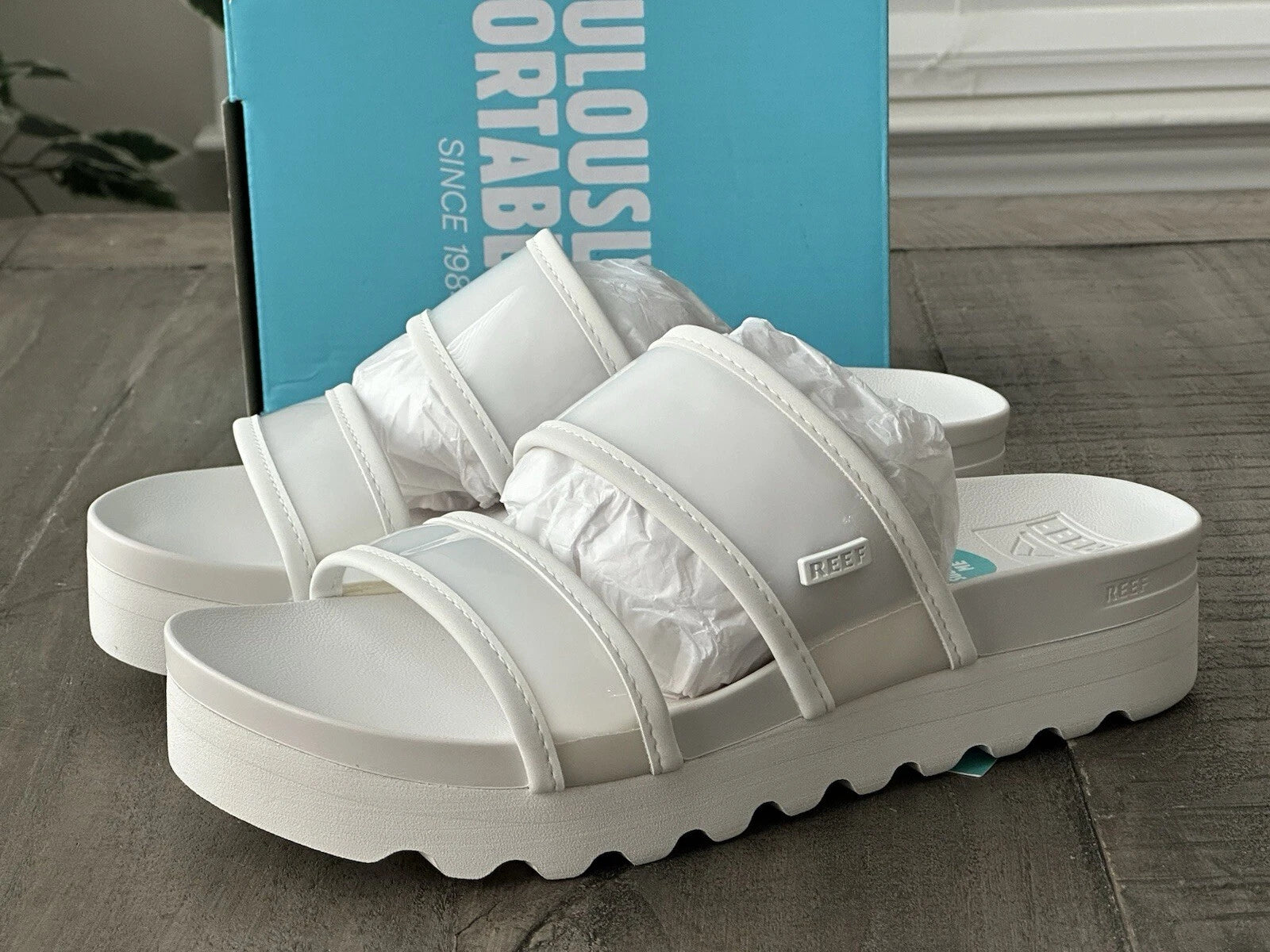 Reef Women's US 8 Vista Hi-Energy Cloud Transparent Slides, Style # CJ6852