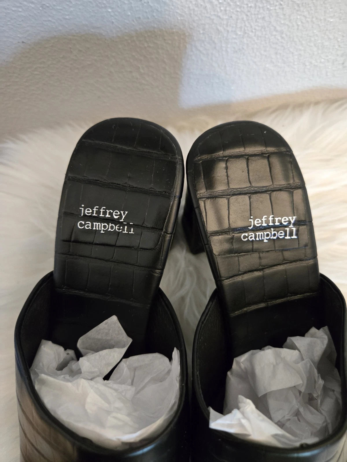 Jeffrey Campbell Women’s Sz 7 Black Leather Caviar Platform Slide  Ret $139.95