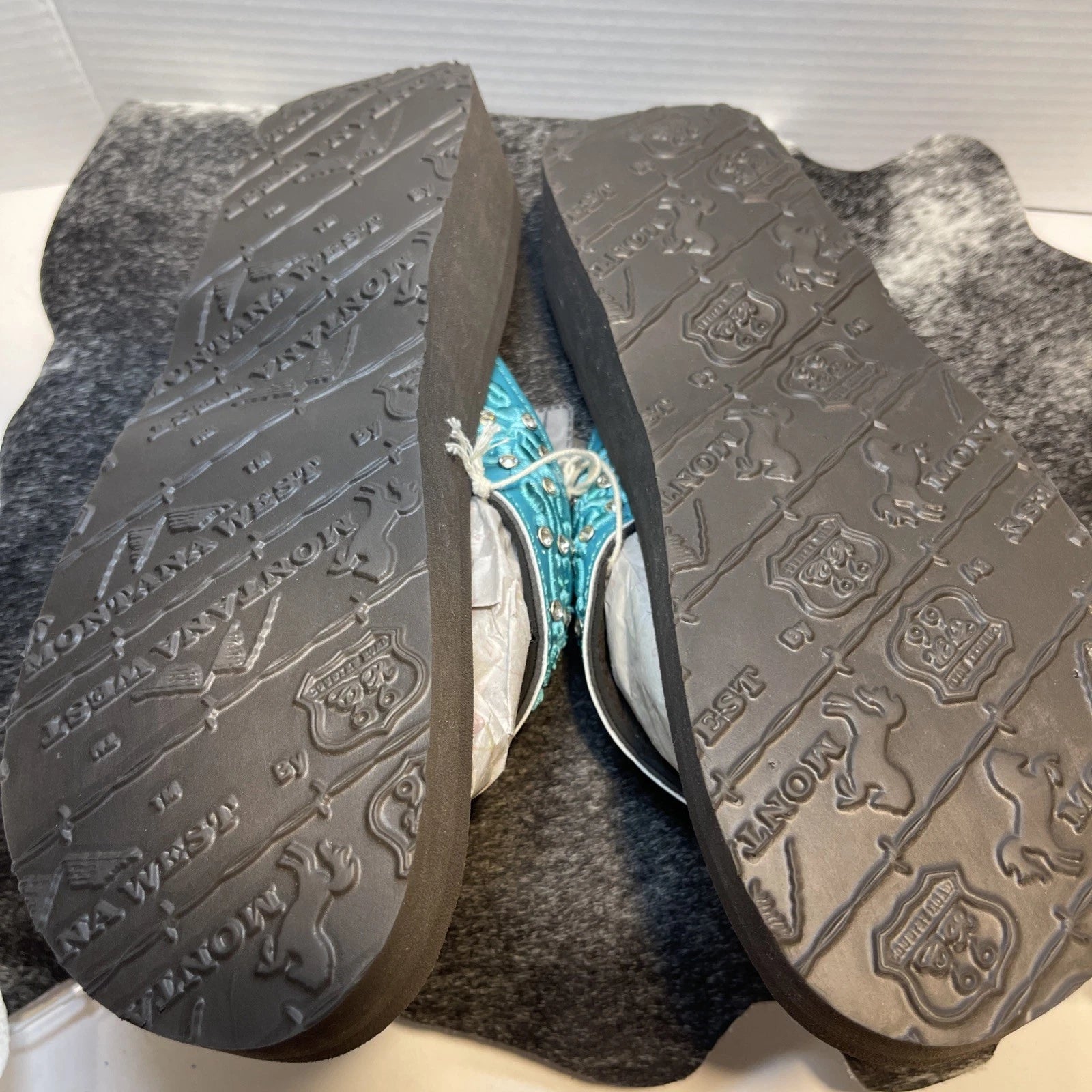 Montana West Teal Scroll Rhinestones/Studs Western Style Wedge Sandals Sz11-11.5