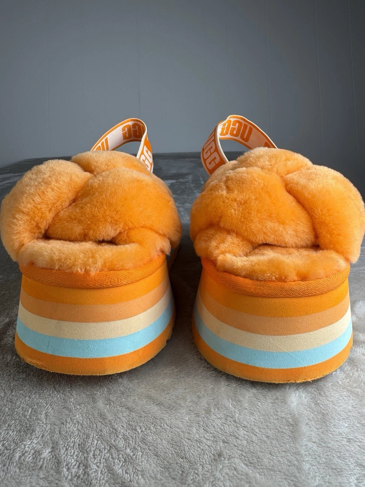 Ugg Womens Disco Knot Slide Sandals Size 7 Orange Fuzzy Platform Slingback Y2K