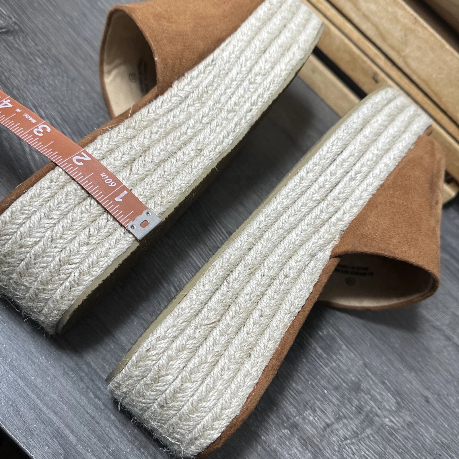 Lulu’s Rust Faux Suede Espadrille Platform Wedge Slides Sandals 10 PreOwned