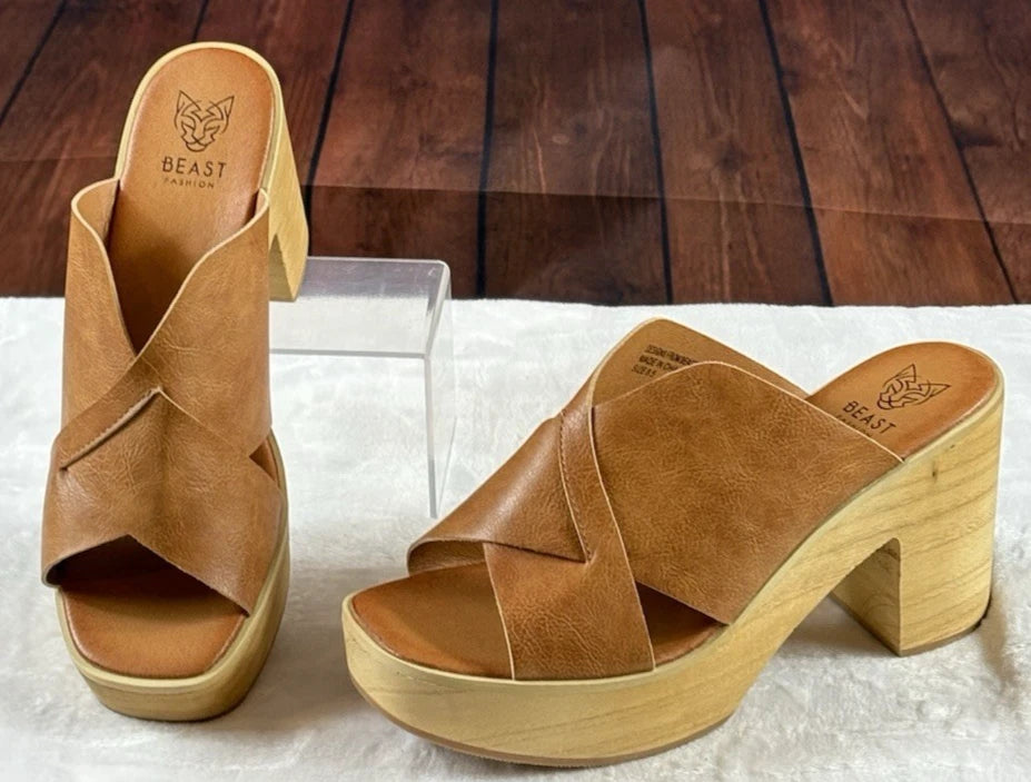 Beast Fashion Vicente 09 Criss Cross Slide Heeled Wooden Platform Sandal Sz 8.5