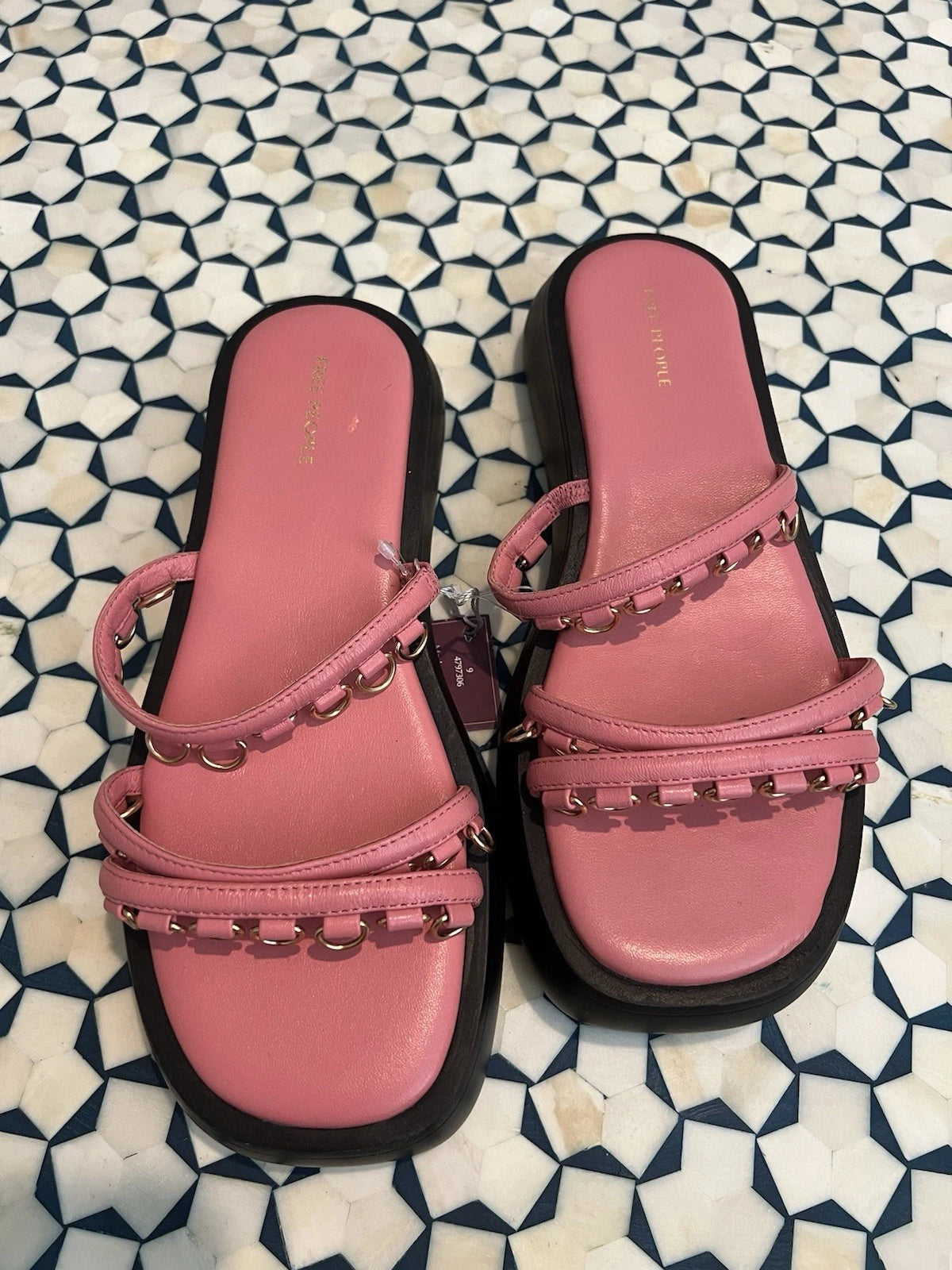 Free people pink Midas Touch Platform Sandals size 9 NWOB
