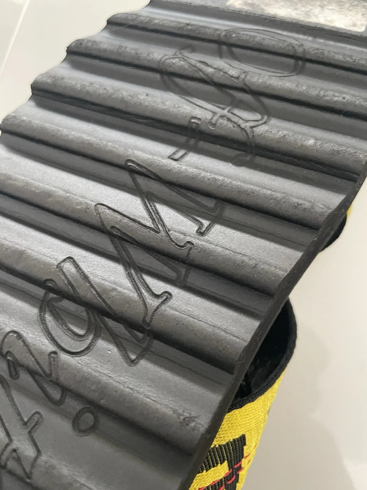 Off - White Yellow Canvas Leather Strap Sandals Women US 7.5