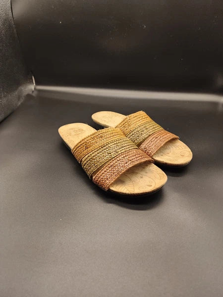 SBICCA Multi-colored 'Braid' Style Slide Sandals Women's Size 7.5M