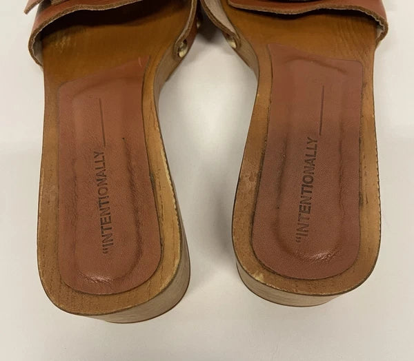 Intentionally Blank Marc Clog Canyon Wooden Heel Slip On Sandals Womens 38/8