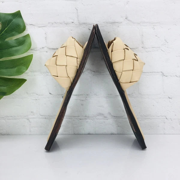 Jeffrey Campbell Womens Sandal Size 9/40 Costello Tan Woven Leather Slide