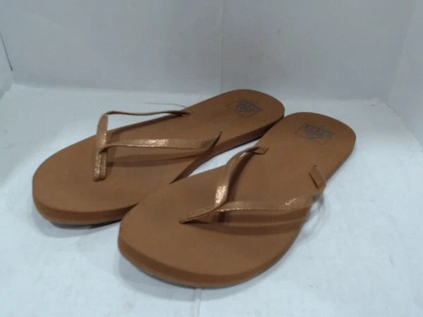 UsedVeryGood_Reef Women's Cushion Slim Sandals, Seashell, 7_Seashell_Sz7