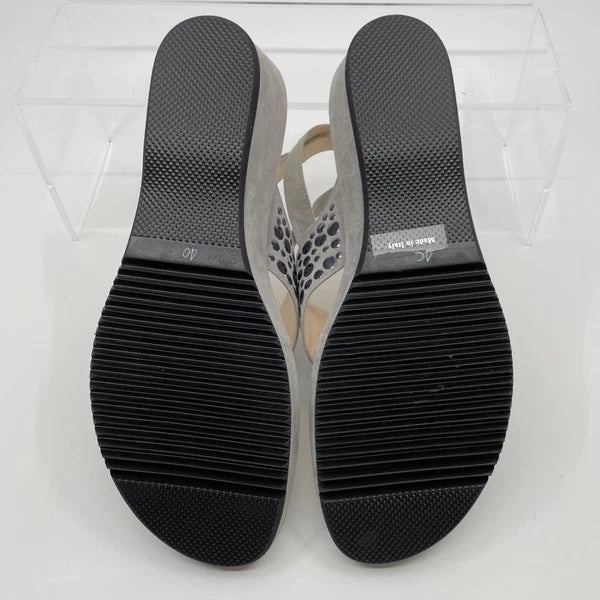 Sesto Meucci Size 10 Gray Suede & Silver Dots Wedge Toe Post Sandals NEW