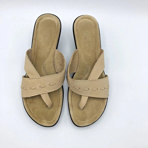 Jessica Style and Comfort Women Beige Suede Slide Sandal Shoe Size 8B Pre Owned