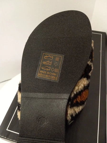 Qupid Karzen 36  Style Woman Leopard Sandals  various Size available