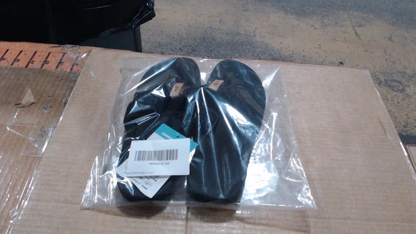 LikeNew_Reef womens Cushion Threads Flip Flop, Black, 8 _Black_8