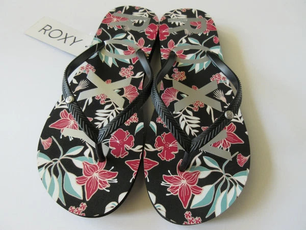 Roxy Women's Flip Flop Sandal Guppy Style Black Floral With Silver Lettering New