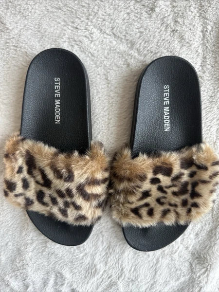 Steve Madden Leopard Faux Fur Slides Rubber Slip On Women’s Size 6 Small Plushy