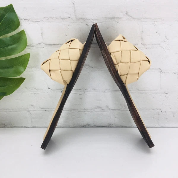 Jeffrey Campbell Womens Sandal Size 9/40 Costello Tan Woven Leather Slide