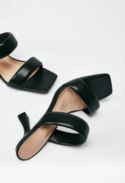 ShoeDazzle Women's Amora Heeled Sandal, Style#HD2354776, Size 7, Black Caviar