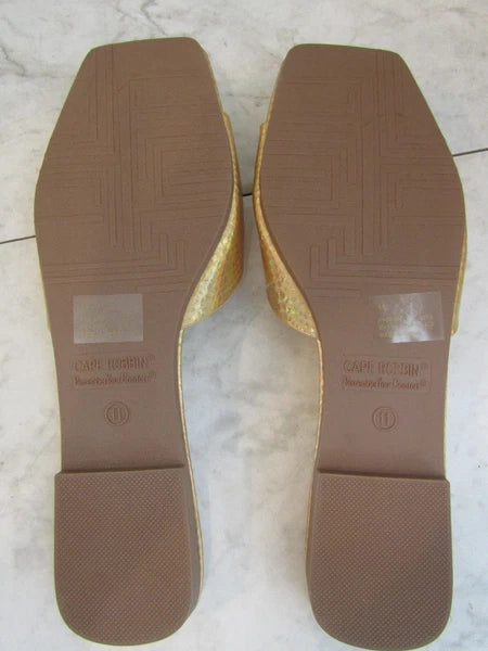 NIB Cape Robbin Seya Gold Shimmer Wide Strap Slides Sandal Shoes Women's Size 11