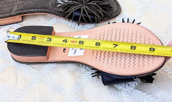 NEW SHERIDAN MIA SUMMER Gray Suede Tassel Fringe POM POM Slide Sandals Wms Sz 37