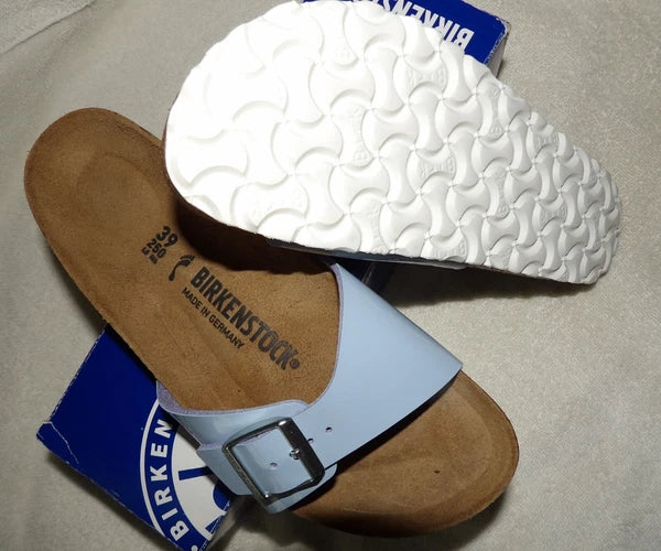 Birkenstock Madrid Big Buckle Lady Narrow Size 8 Patent Dove Blue Leather Sandal