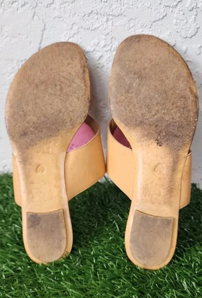 MOSCHINO CHEAP AND CHIC Leather Thong Flip Flops Clear Heart Slides 37 US 7