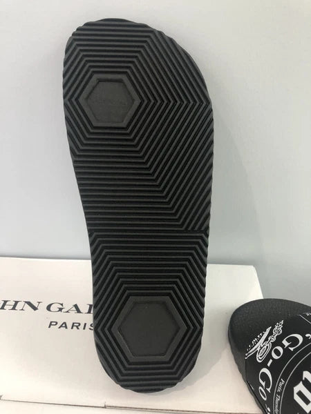 JOHN GALLIANO PARIS Newspaper Gazette Sea Sandals Beach Pool Slides EU 39 *Italy