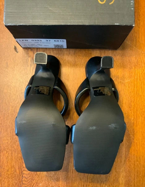 ShoeDazzle Women's Amora Heeled Sandal, Style#HD2354776, Size 7, Black Caviar