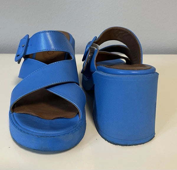 Bueno Leather Heeled Slide Sandals Milan style color blue EU40 US9.5 est 70s mod